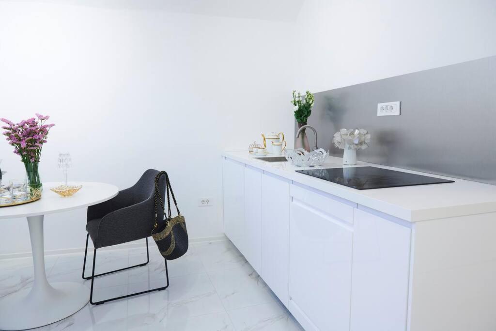 White Bliss Hideaway Daire Ljubljana Dış mekan fotoğraf